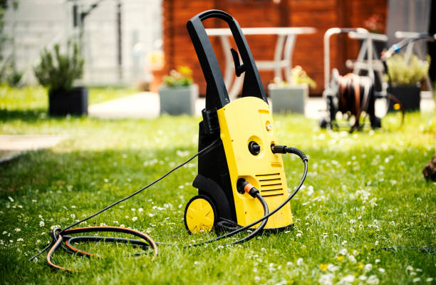 Best Sidewalk and Walkway Cleaning  in Ross, OH